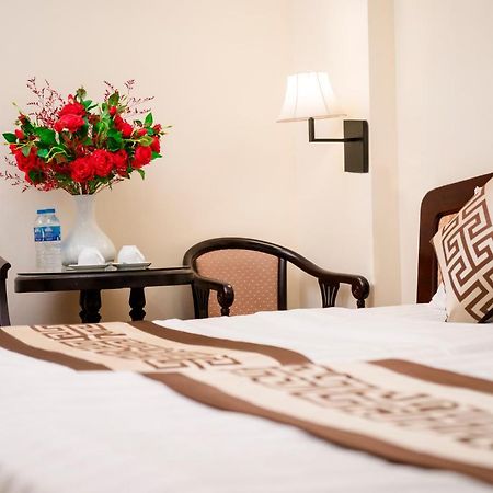 Thanh Thu Hotel Ho Chi Minh-stad Buitenkant foto